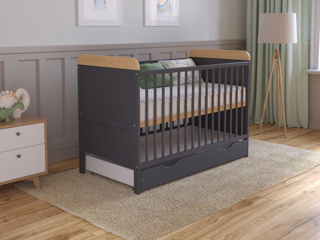 Love For Sleep Babybett 120x60 mit Schublade | Anthrazit-Kiefer Komplett-Set | Mitwachsend